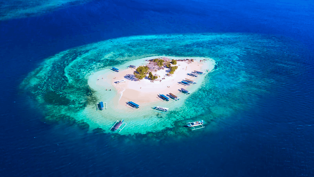 Gili Kedis Lombok: The Tiny Romantic Island & Snorkeling Spot